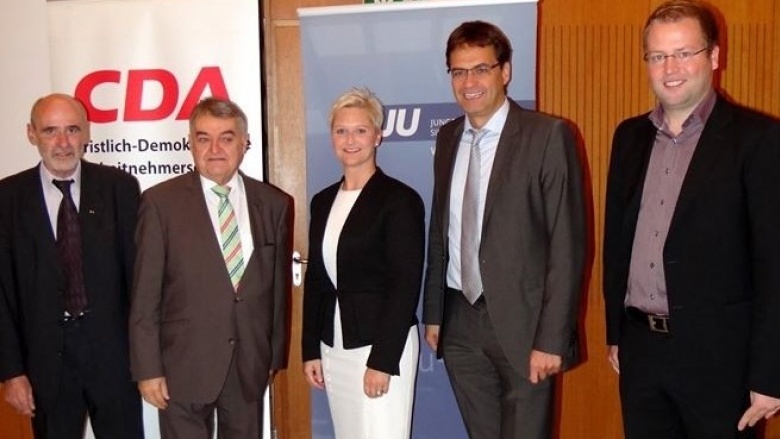v.l.n.r.: Hartmut Steuber, CDA; Herbert Reul MdEP; Anke Fuchs-Dreisbach, Landtagskandidatin; Dr. Peter Liese MdEP; Benedikt Büdenbender, JU